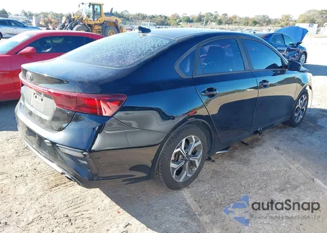 2019 Kia Forte Lxs z USA, uszkodzony, nr VIN 3KPF24AD6KE045015
